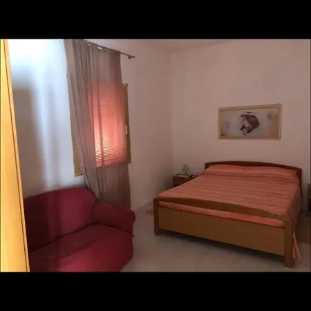 Casa Vacanza Diego Disponibile Con Vasto Giardino Posto Auto Torre Lapillo