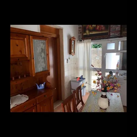 Casa Vacanza Diego Disponibile Con Vasto Giardino Posto Auto * Torre Lapillo